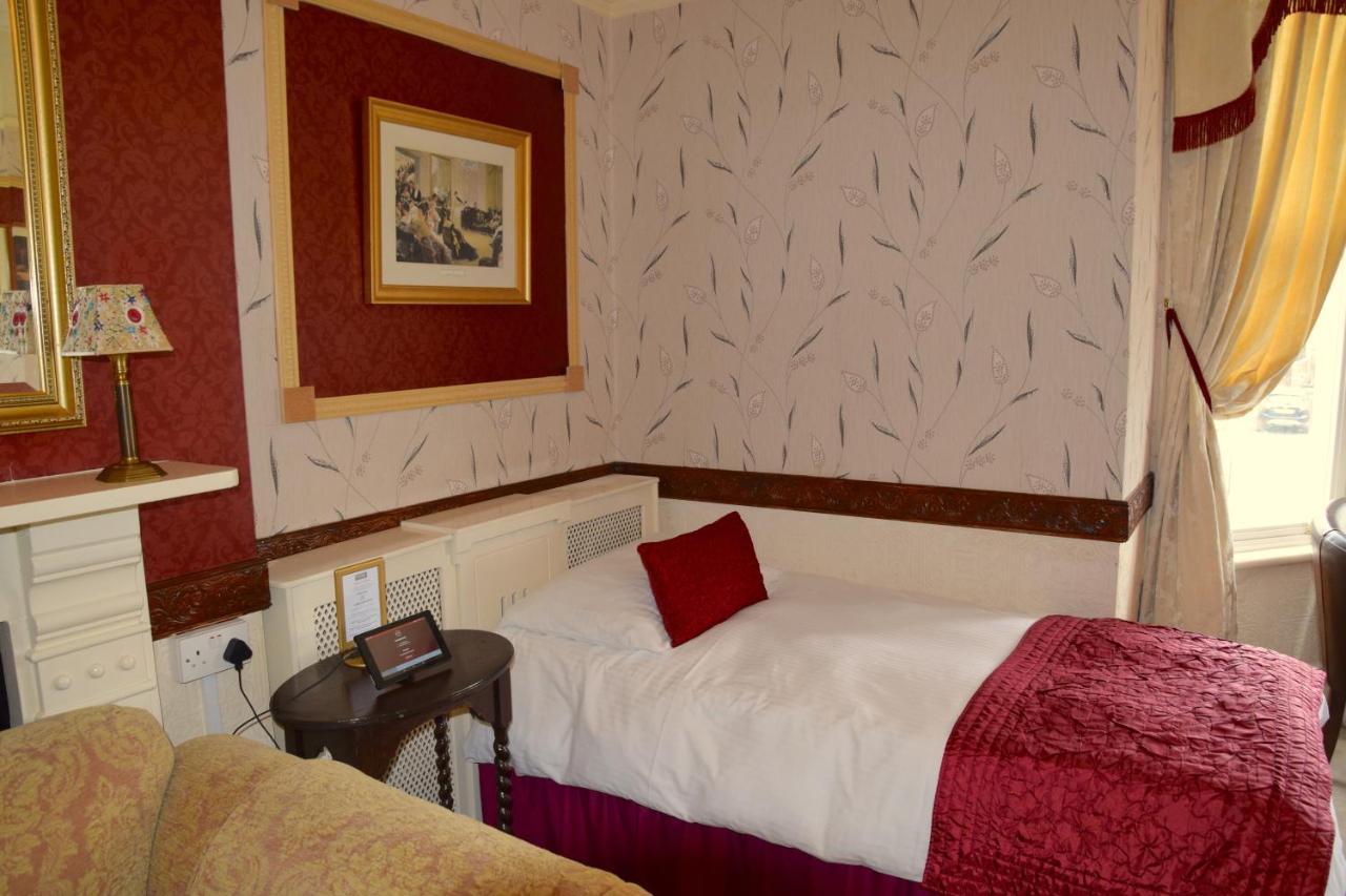 Cranleigh Hotel Bath Luaran gambar