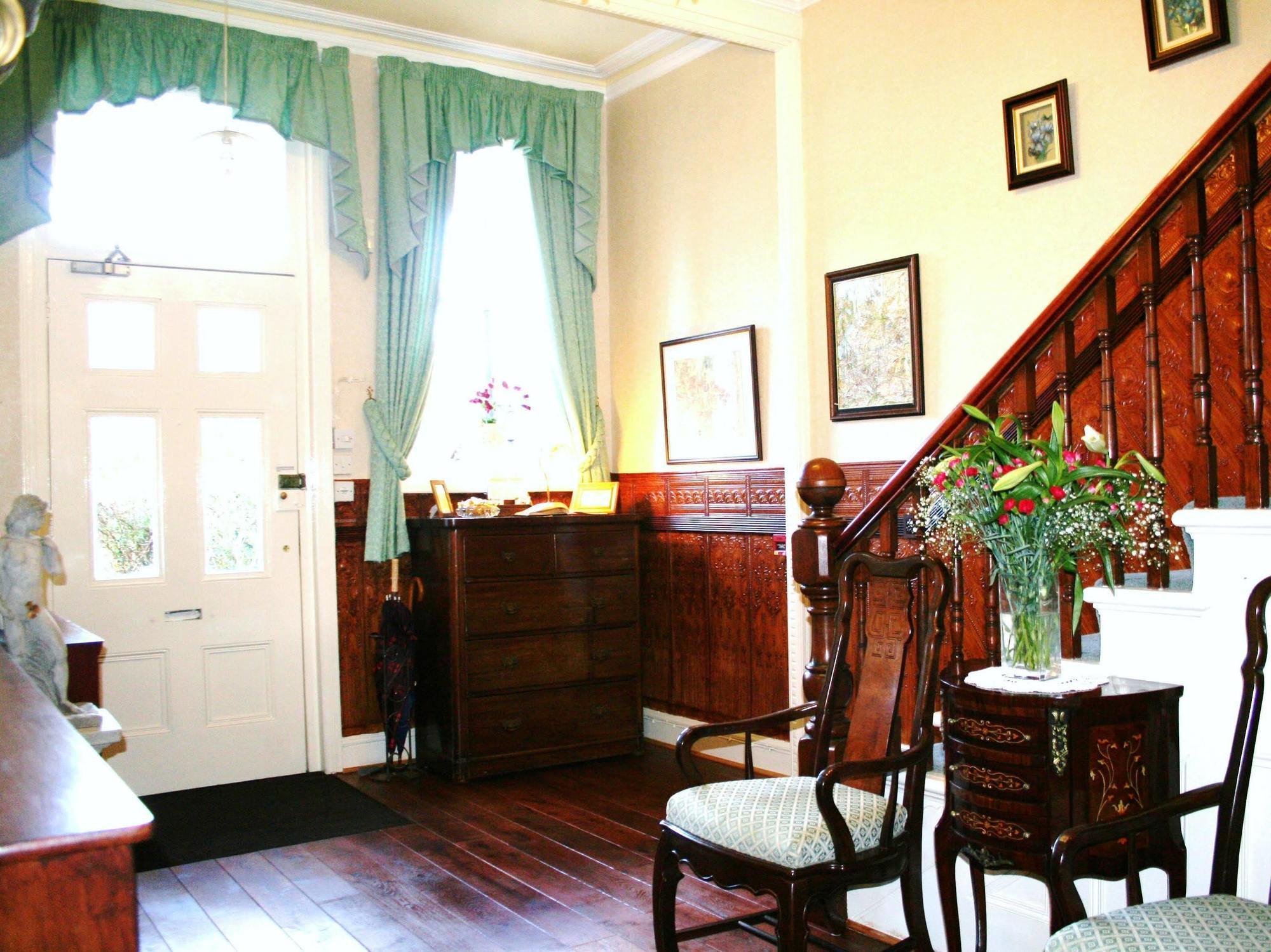 Cranleigh Hotel Bath Luaran gambar
