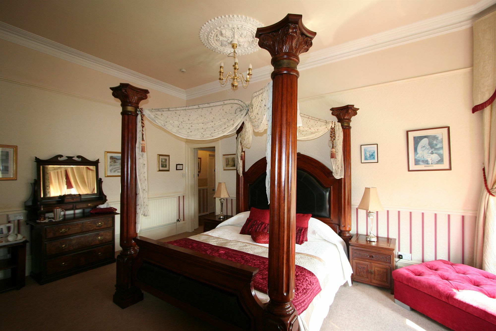 Cranleigh Hotel Bath Luaran gambar